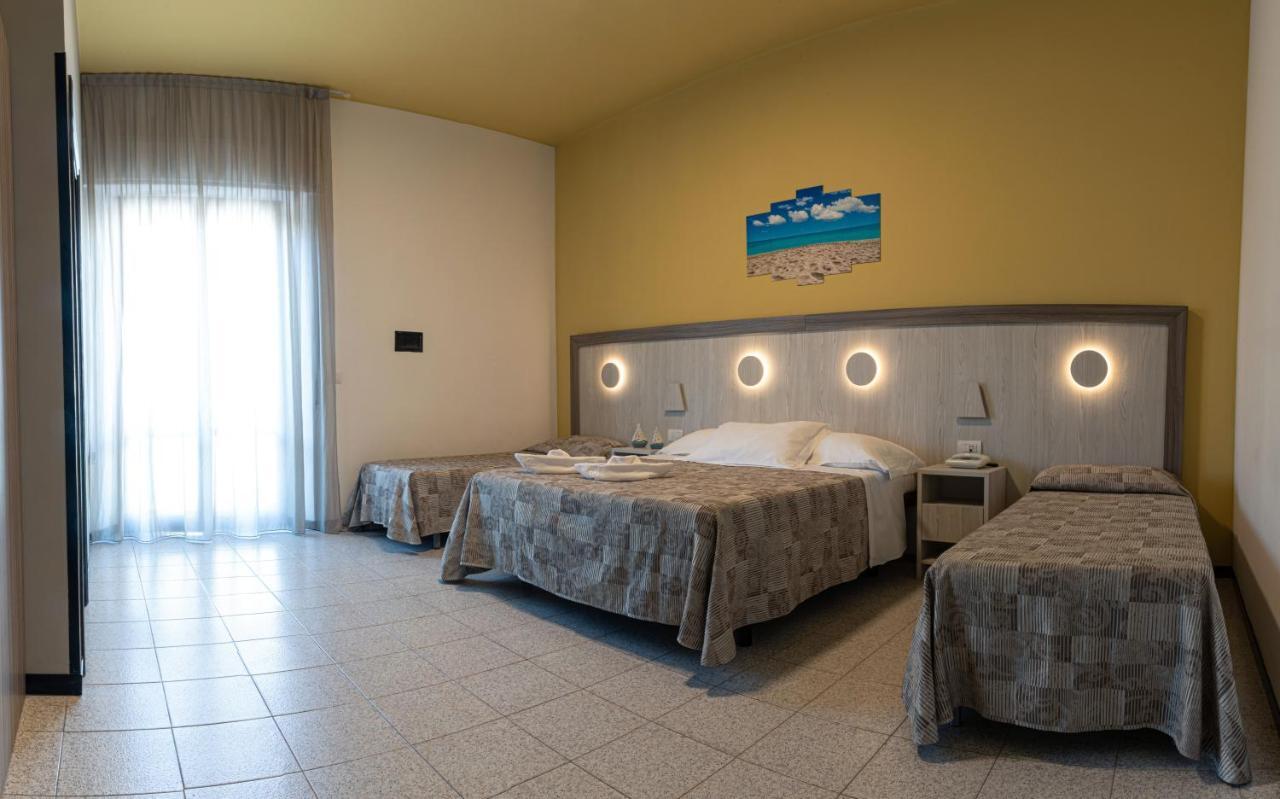 Quadruple Room,724126978:JPEG